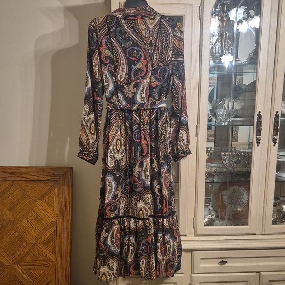 T Tahari Multicolor Paisley Long Sleeve Dress - Picture 10 of 11